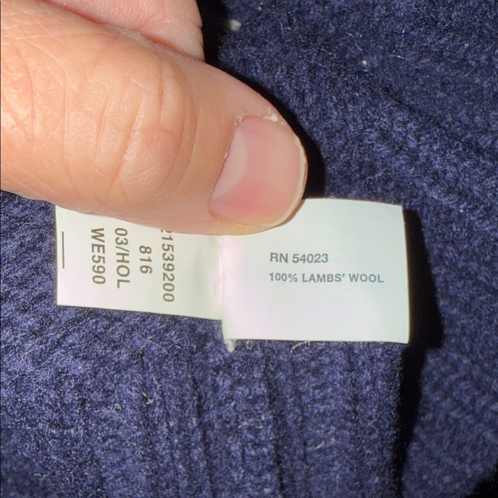 GAP Dark Blue Sweater with Light Pattern - image 4